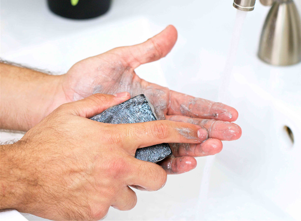 Benefits of Using All Natural Soaps Vs. Heavy Chemical Soaps