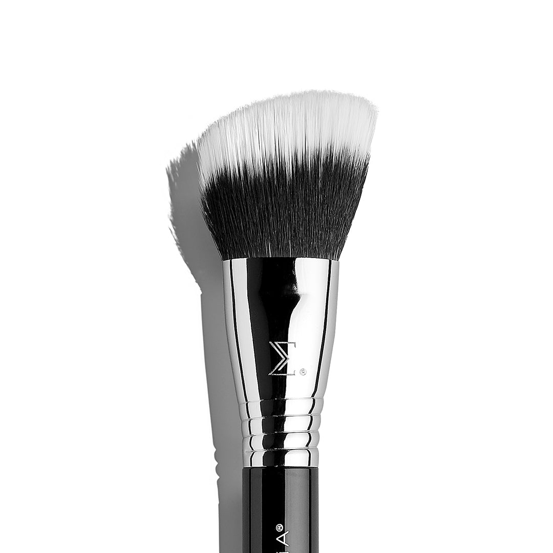 F53 Air Contour/Blush™ Brush