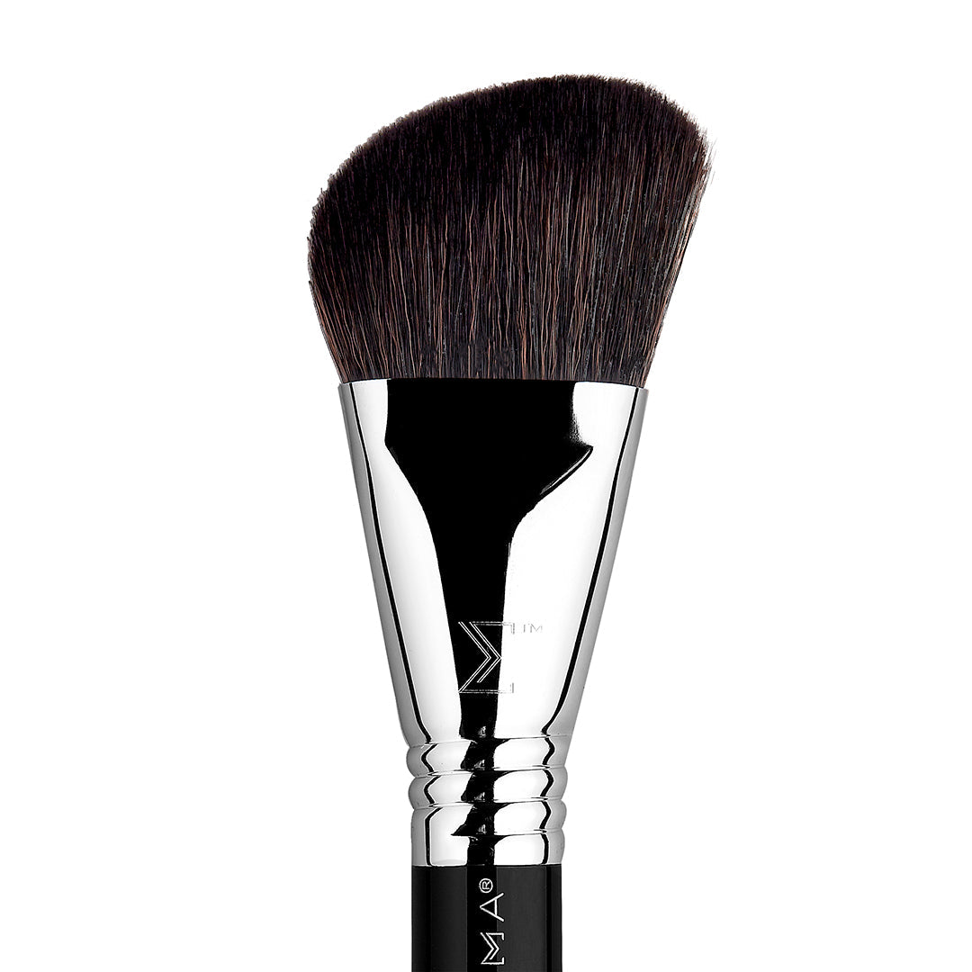 F23 Soft Angle Contour™ Brush